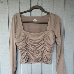 Hollister Women's Brown Ruched Top